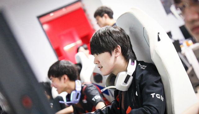 考文垂为全 考文垂为全