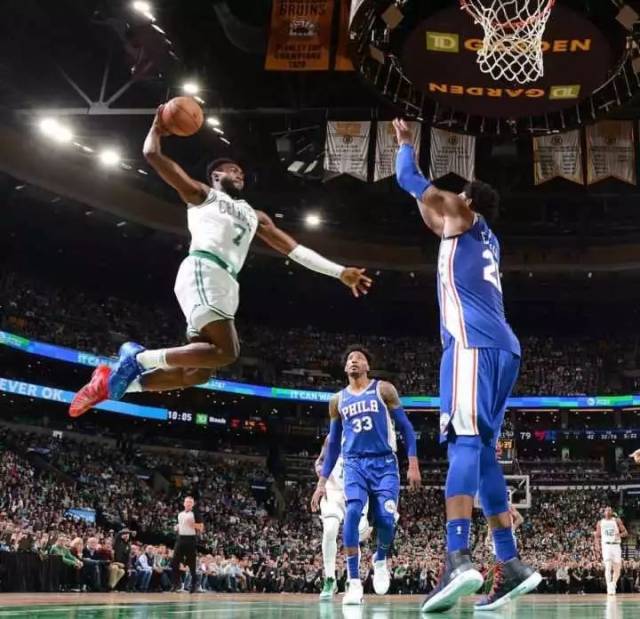 随着德甲联 随着德甲联