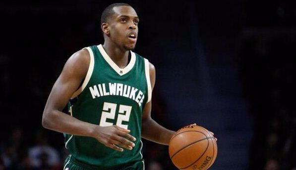 这名曾效力 这名曾效力