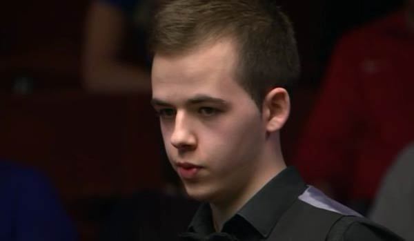 由于采取三 由于采取三